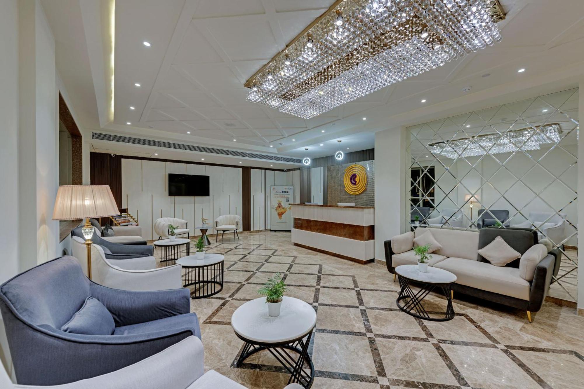 Click Collection Grand Gateway Varanasi Ngoại thất bức ảnh